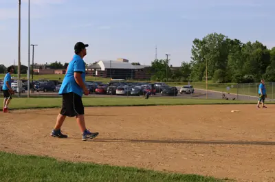 people playing softball