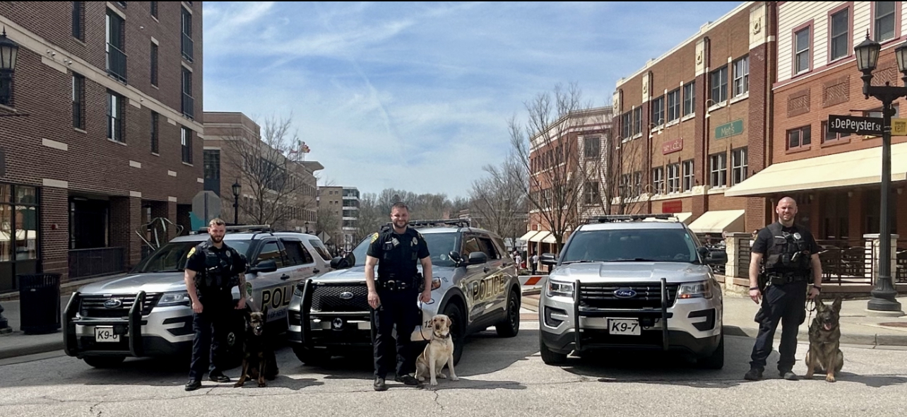 KPD K9s and officers