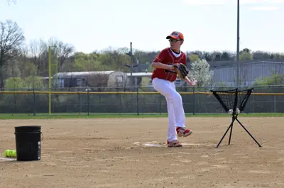 baseball player pitching